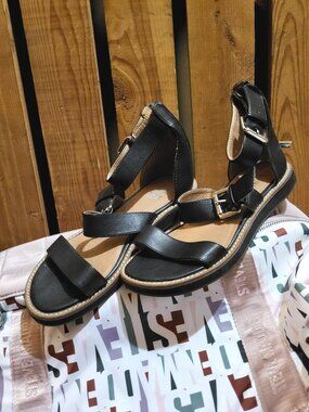 Women's JANE AND THE SHOE Jenna black dress strapped sandals  Size 7